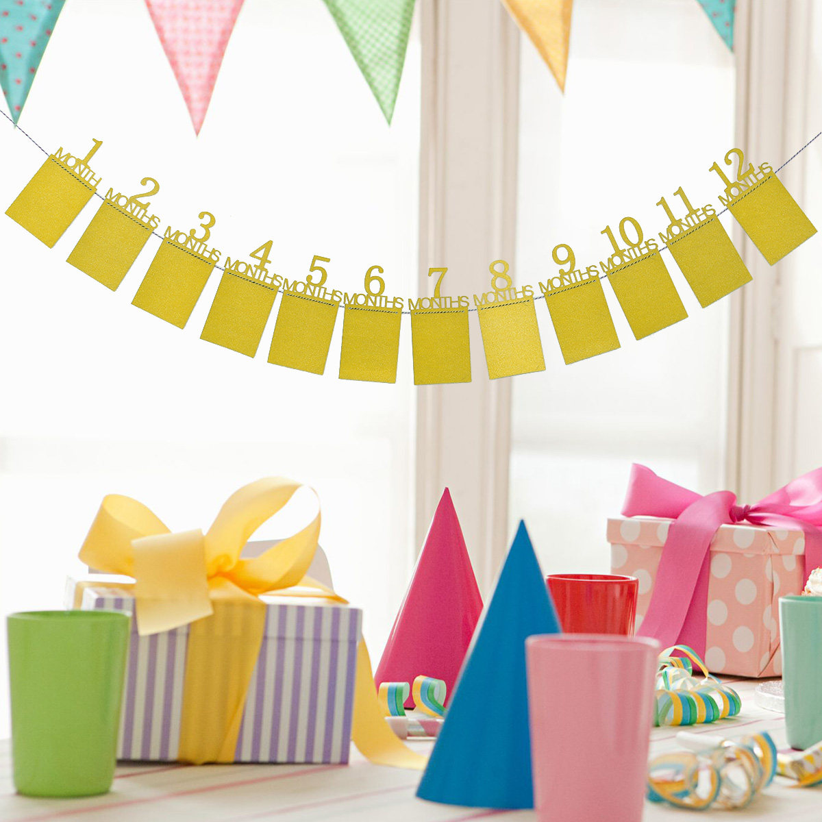 12枚セット ベビーの1歳の誕生日デコレーション用フォトウォ - Party Banner Gold のレビューと価格